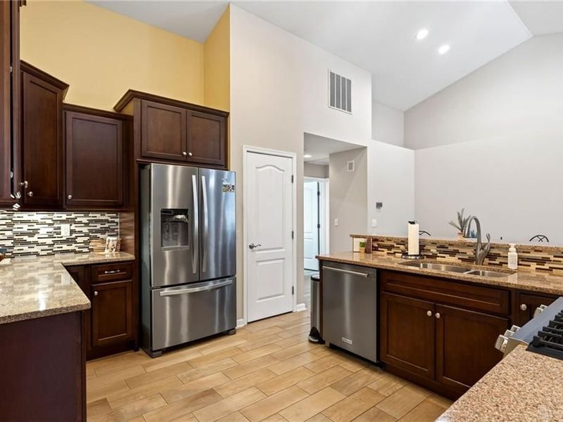 1430 Runnymeade Way, Xenia, OH 45385 Photo 23