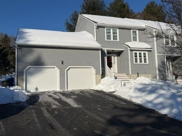 147 Laurelwood Dr, Unit 147, Hopedale, MA 01747