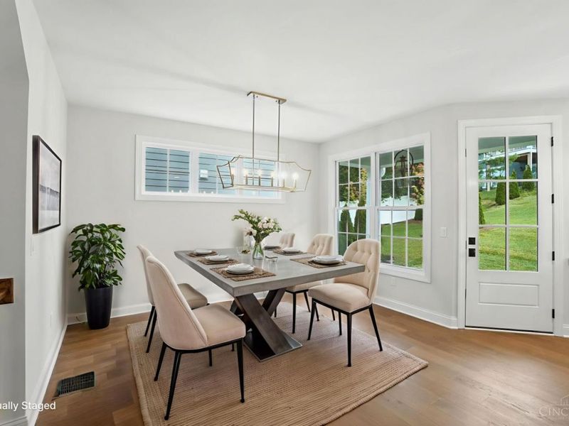 7834 Laurel Avenue, Madeira, OH 45243 Photo 8