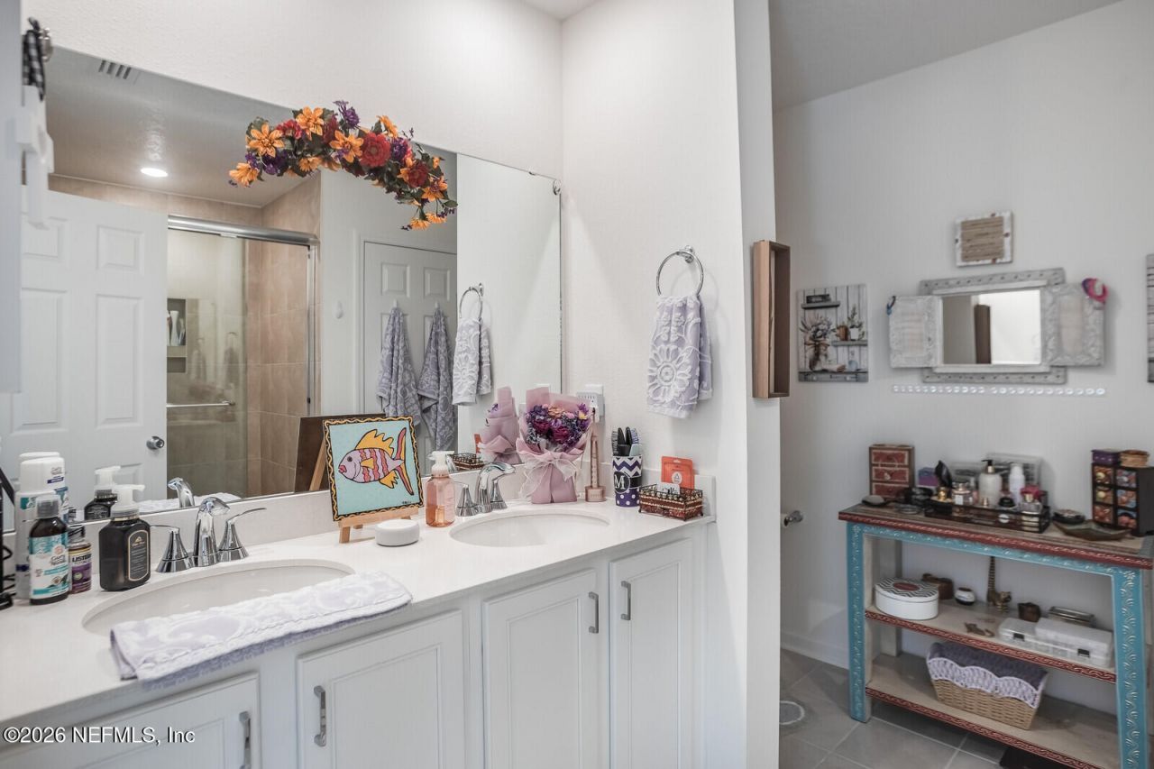 402 Red Dahlia Lane, Jacksonville, FL 32218 Photo