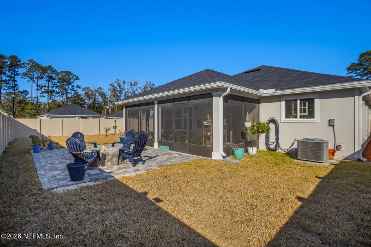 402 Red Dahlia Lane, Jacksonville, FL 32218 Photo