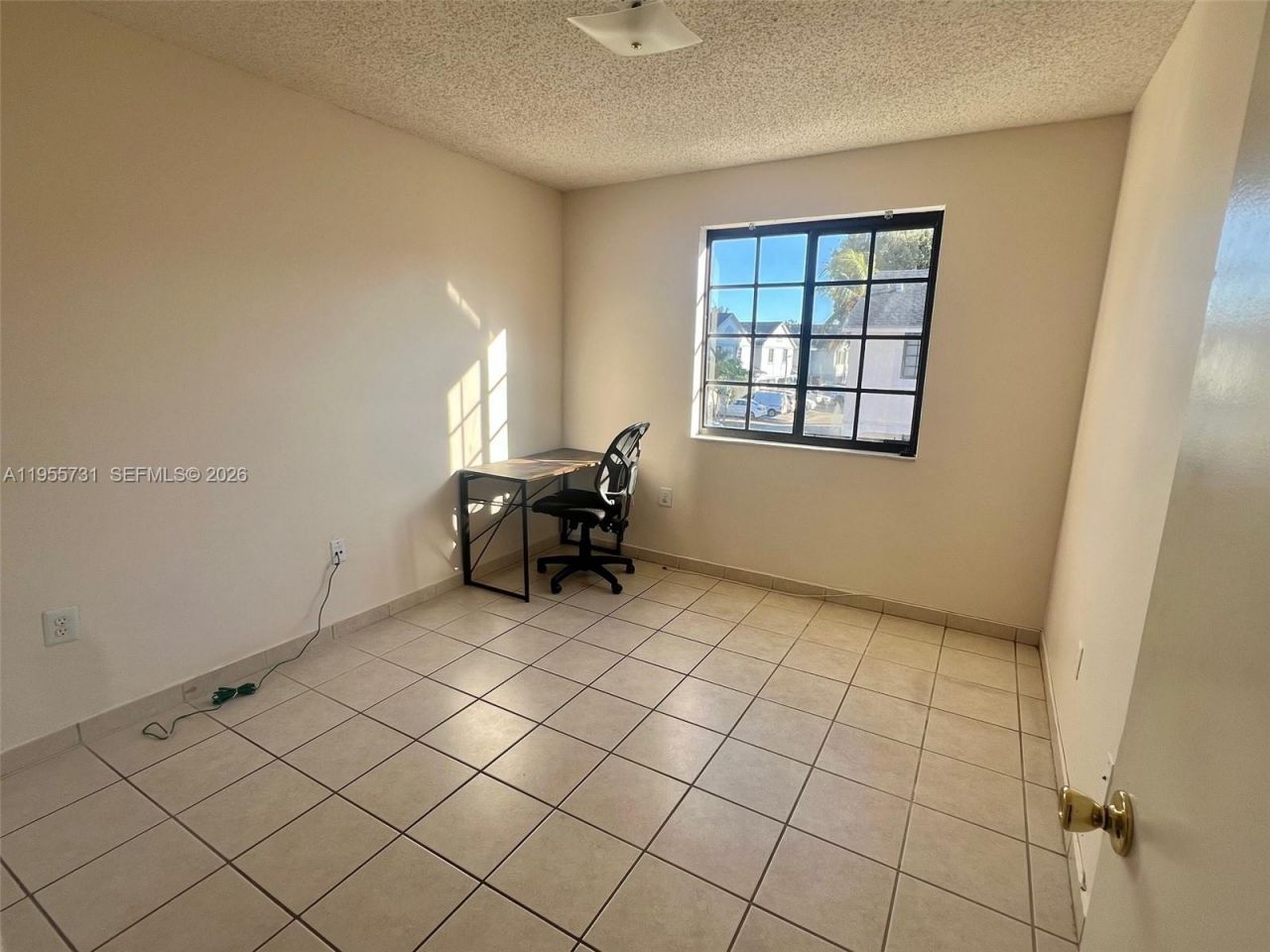 1465 SW 122nd Ave, Unit 1-19, Miami, FL 33184 Photo