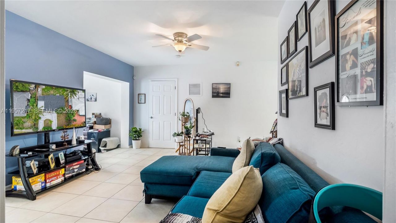 491 NW 108th Ter , Miami, FL 33168 Photo