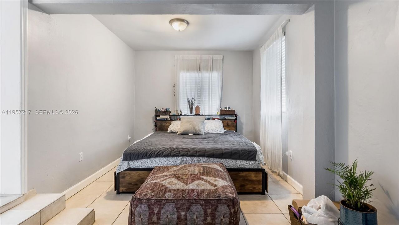 491 NW 108th Ter , Miami, FL 33168 Photo