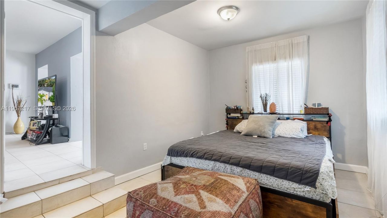 491 NW 108th Ter , Miami, FL 33168 Photo