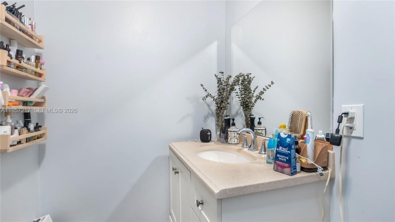 491 NW 108th Ter , Miami, FL 33168 Photo