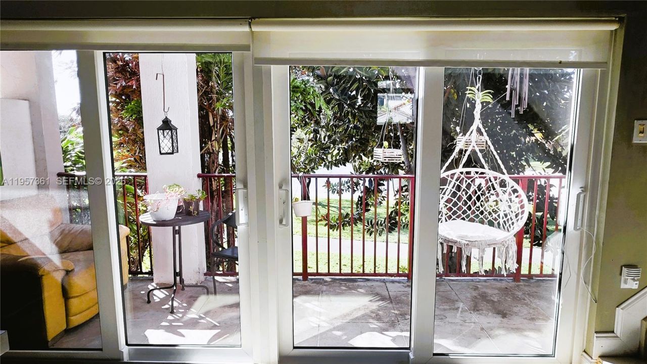 10240 SW 154th Cir Ct, Unit 103-6, Miami, FL 33196 Photo