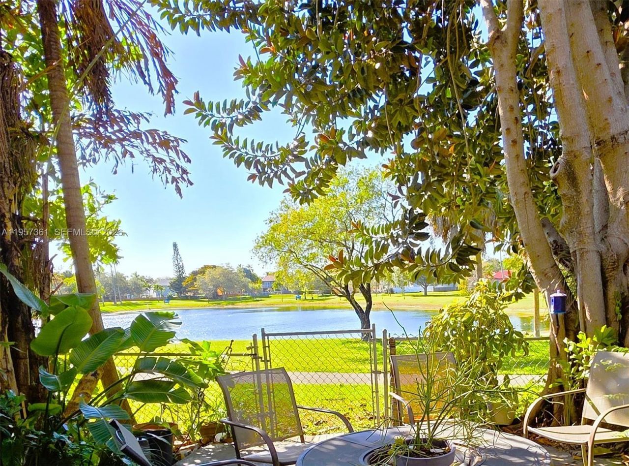 10240 SW 154th Cir Ct, Unit 103-6, Miami, FL 33196 Photo