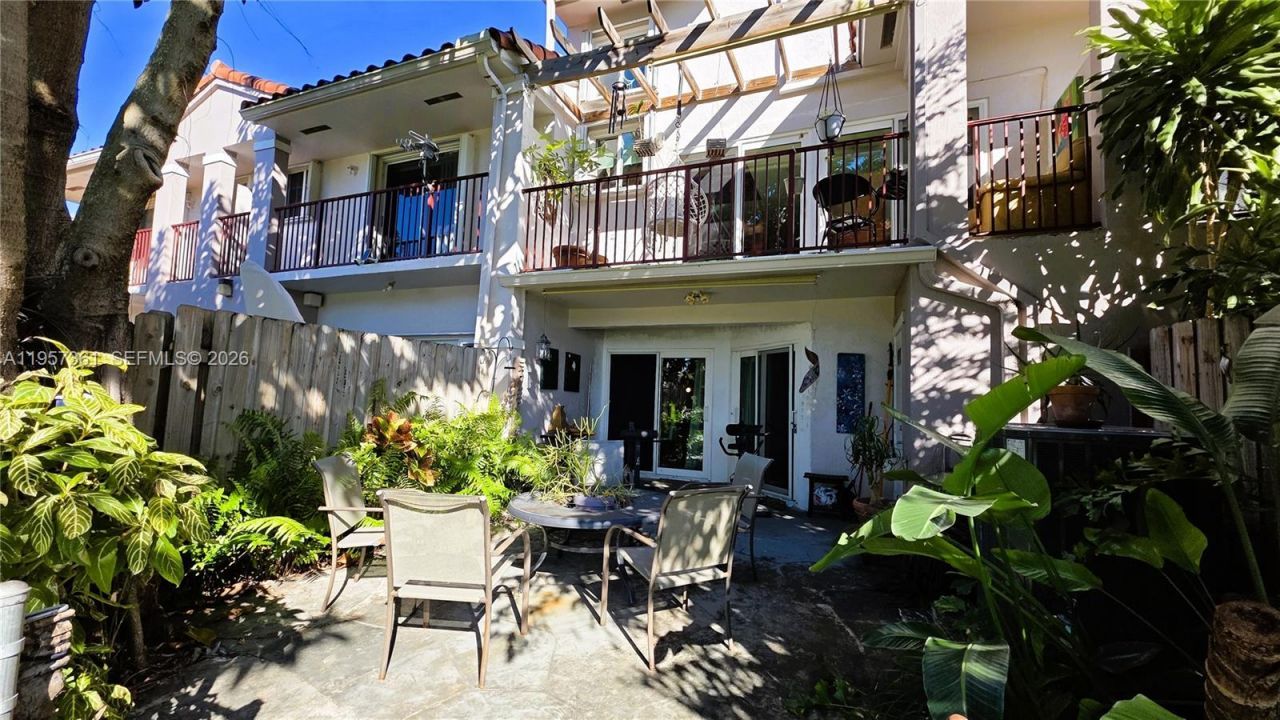 10240 SW 154th Cir Ct, Unit 103-6, Miami, FL 33196 Photo