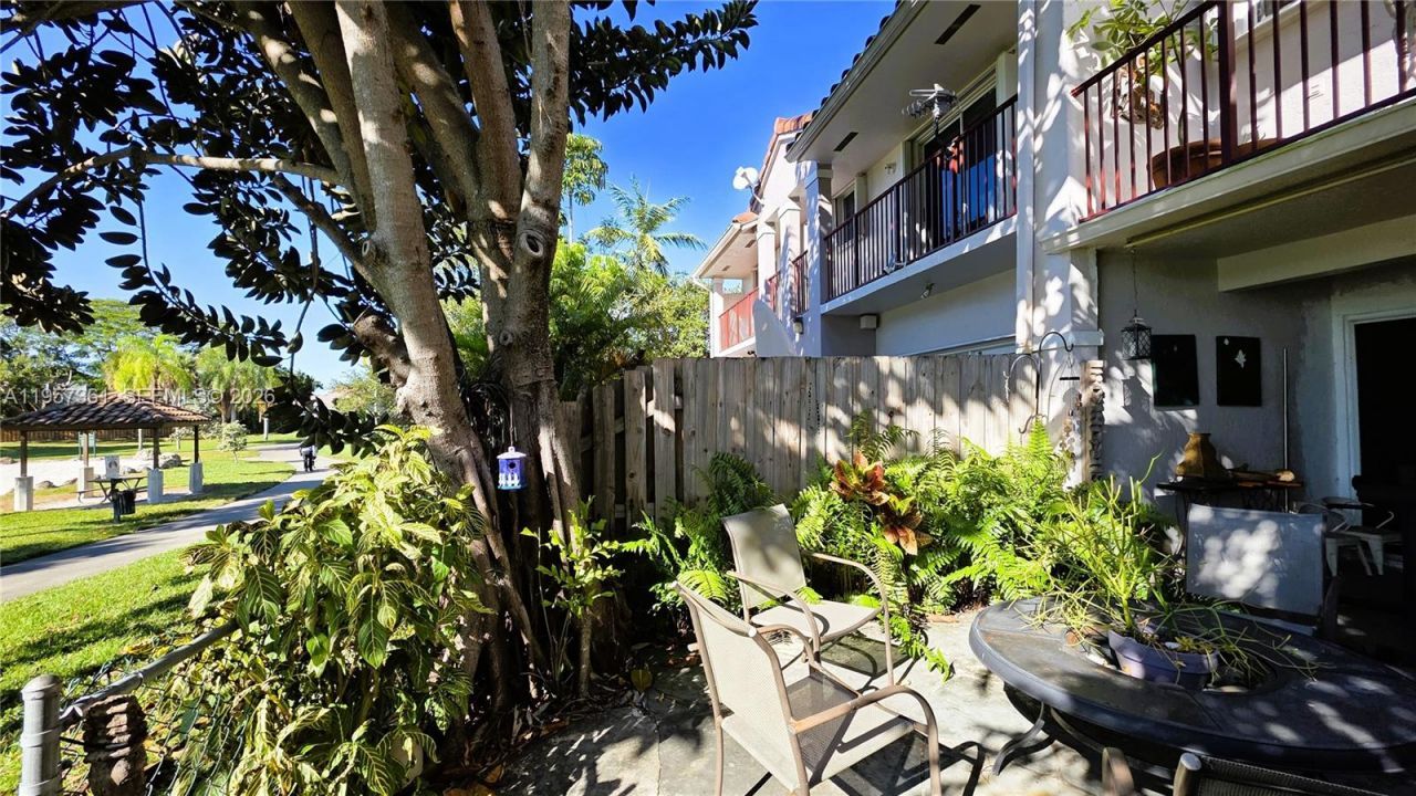 10240 SW 154th Cir Ct, Unit 103-6, Miami, FL 33196 Photo