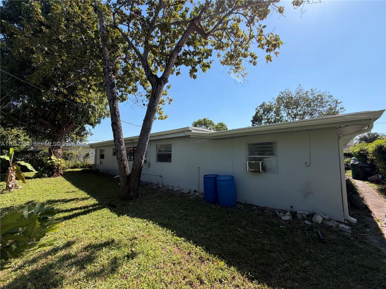 3737 NW 1st Ct, Lauderhill, FL 33311 Photo