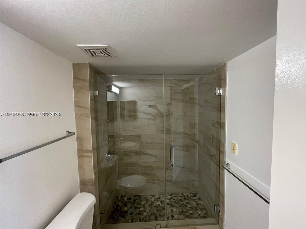 761 N Pine Island Road, Unit 104, Plantation, FL 33324 Photo