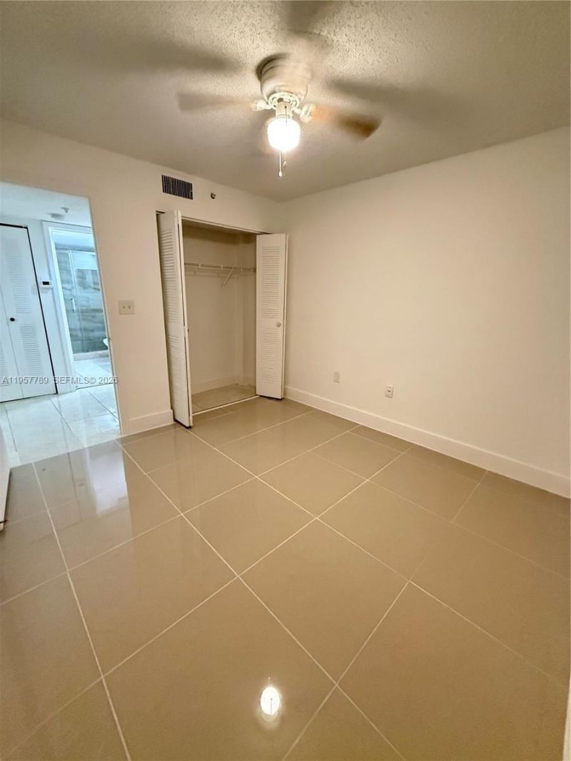761 N Pine Island Road, Unit 104, Plantation, FL 33324 Photo