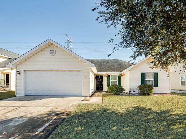 33 Cordage Circle, Port Wentworth, GA 31407