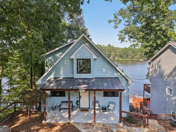 8470 Lake Drive, Snellville, GA 30039