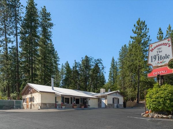 4462 Highway 4, Avery, CA 95224