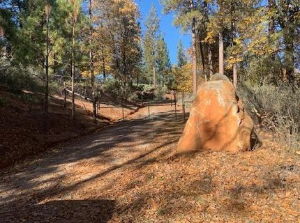 271 Sierra Madre Rd, Rail Road Flat, CA 95248 Photo
