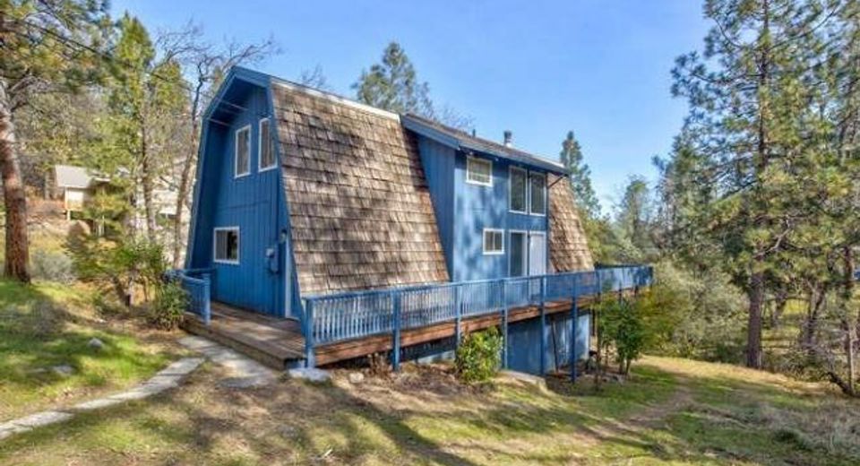 5633 Silver Saddle Dr, Hathaway Pines, CA 95233 Photo