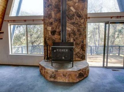 5633 Silver Saddle Dr, Hathaway Pines, CA 95233 Photo