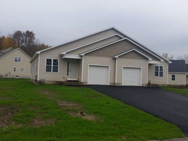 5585 St Elmos Drive , Brewerton, NY 13029