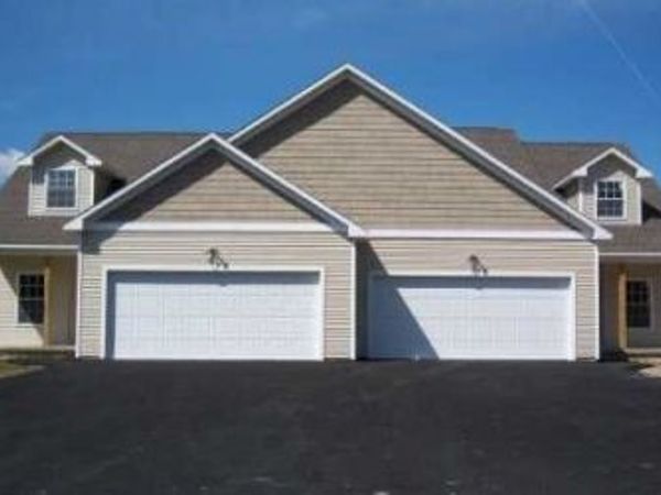 5598 St Elmos Drive , Brewerton, NY 13029