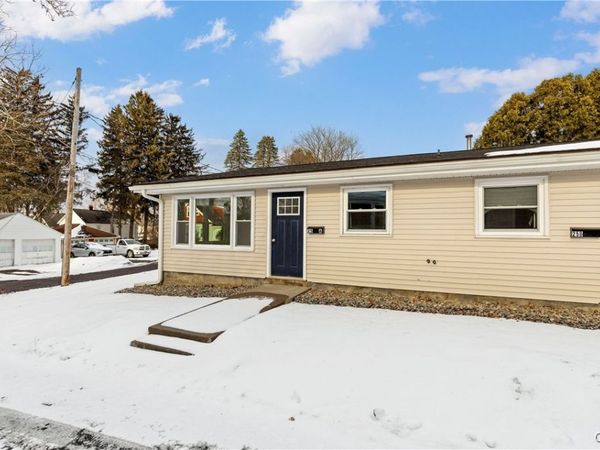 25 Mcpherson Street, New York Mills, NY 13417