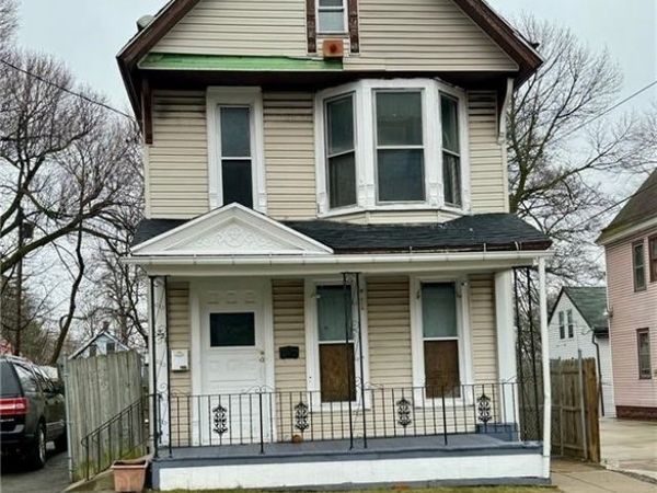 221 Maple Street , Buffalo, NY 14204