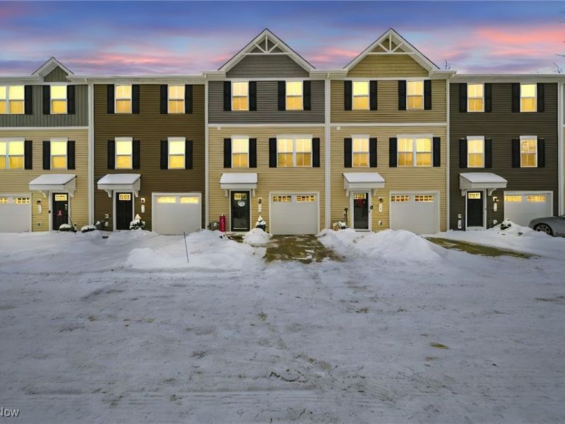 135 Grass Court, Painesville Township, OH 44077 Photo 2