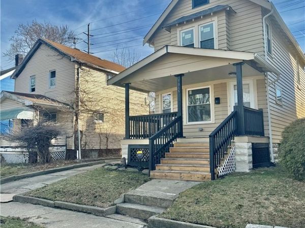 1015 E 131st Street, East Cleveland, OH 44108