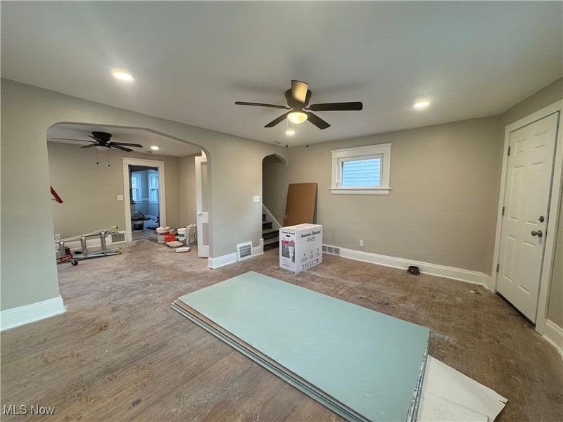 1015 E 131st Street, East Cleveland, OH 44108 Photo 6