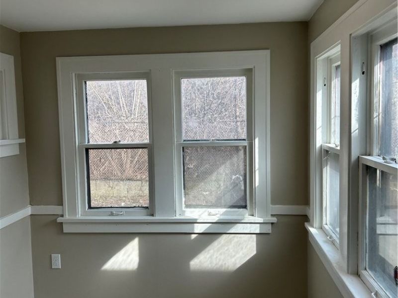 1015 E 131st Street, East Cleveland, OH 44108 Photo 9