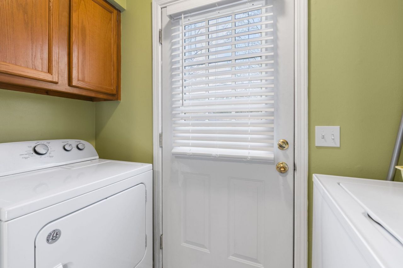 9439 Old Palmetto Rd. Photo 18