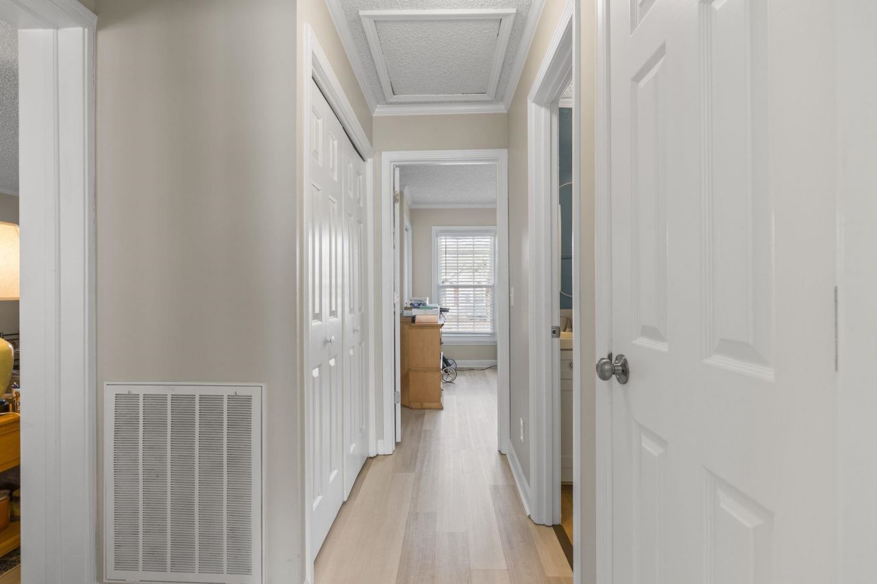 9439 Old Palmetto Rd. Photo 26