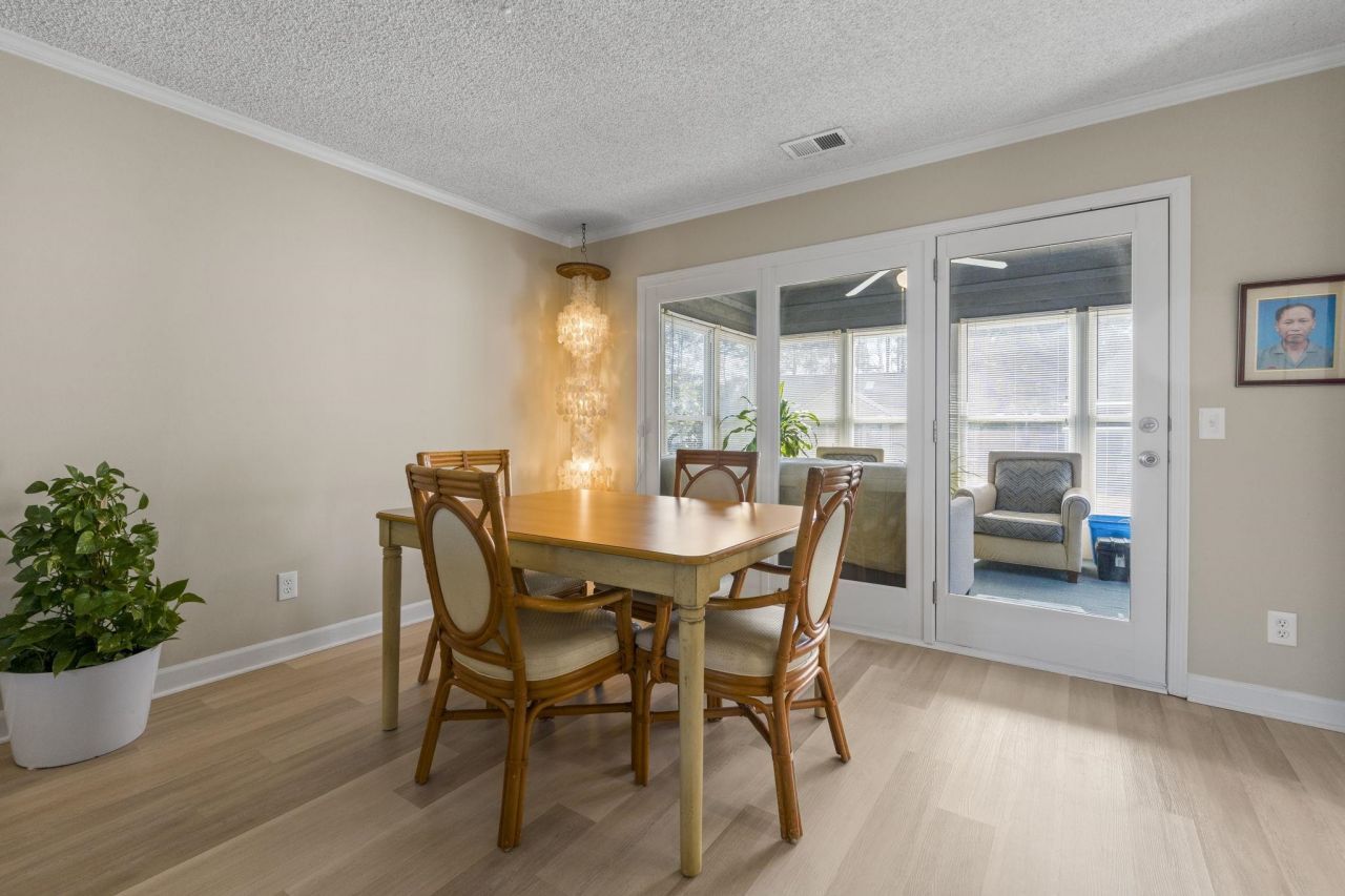 9439 Old Palmetto Rd. Photo 9