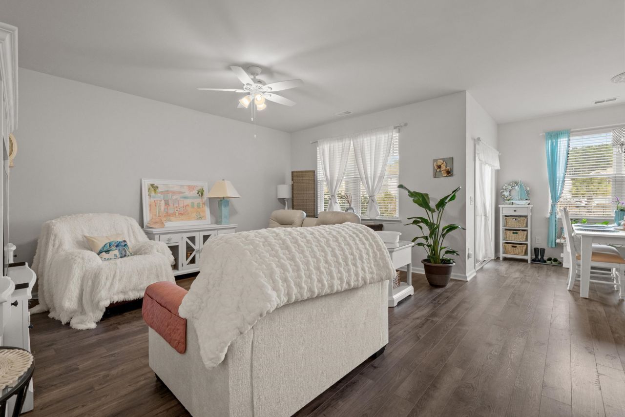 219 Pin Oak Dr. Photo 23