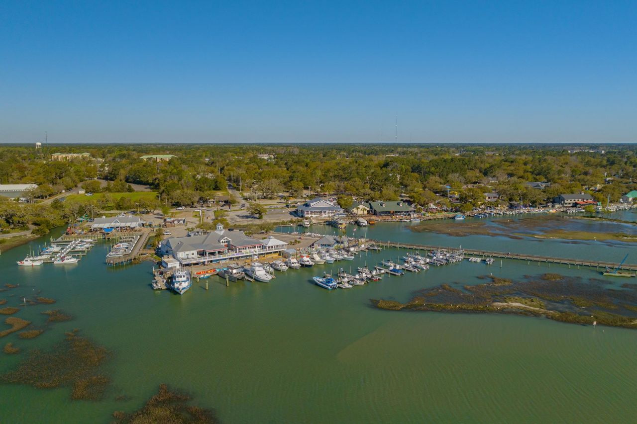 219 Pin Oak Dr. Photo 32