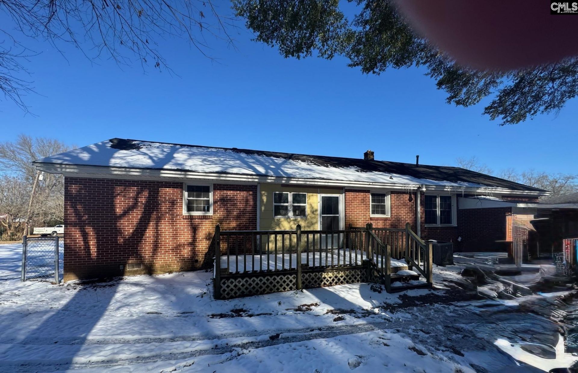 110 Harris Street Photo 17