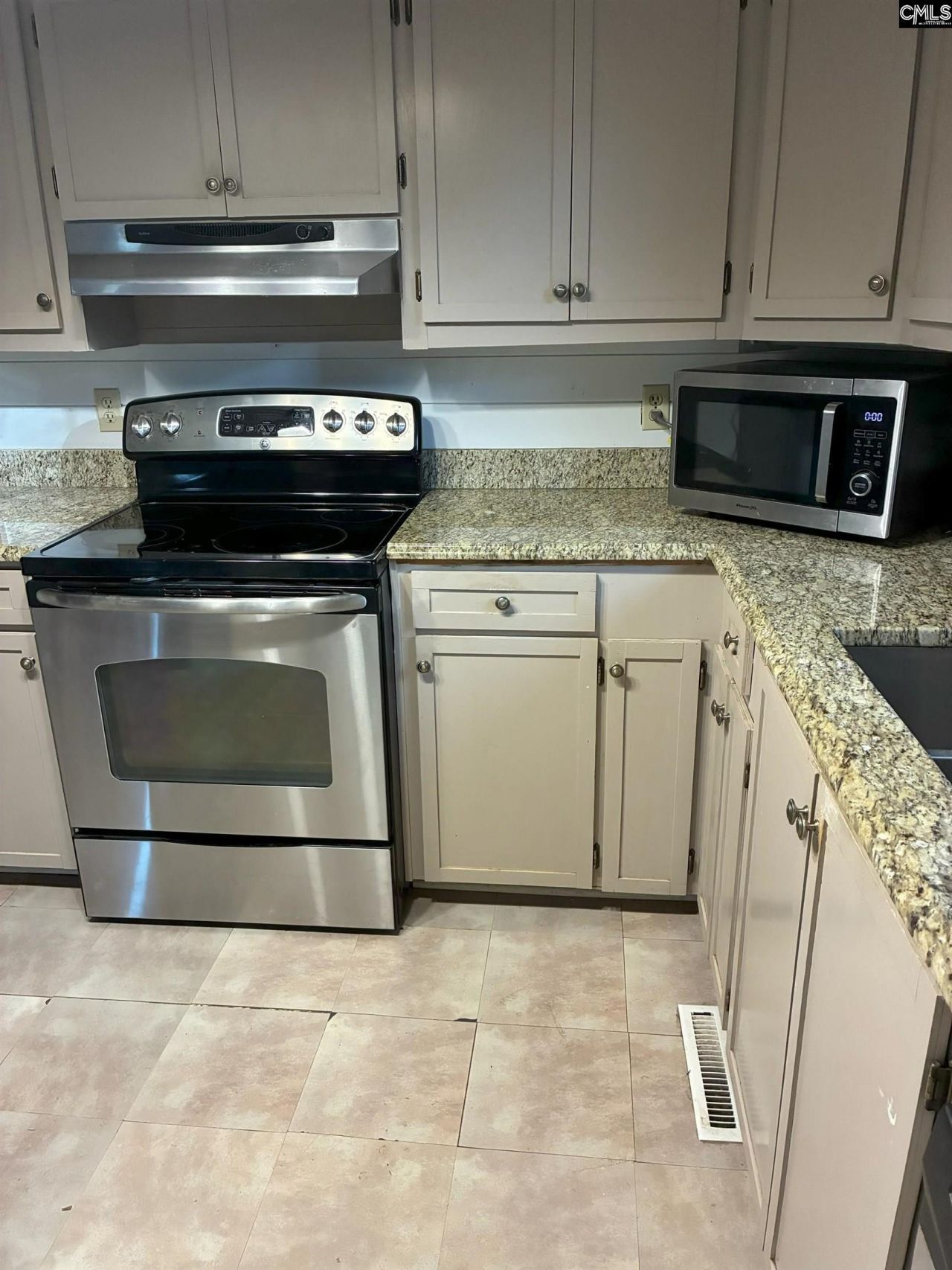 110 Harris Street Photo 7