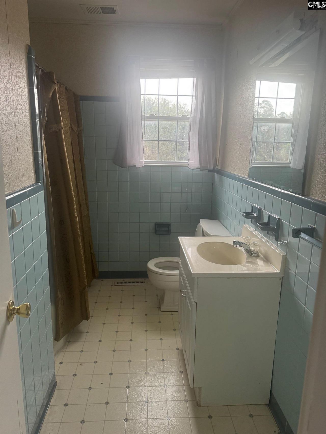 110 Harris Street Photo 7