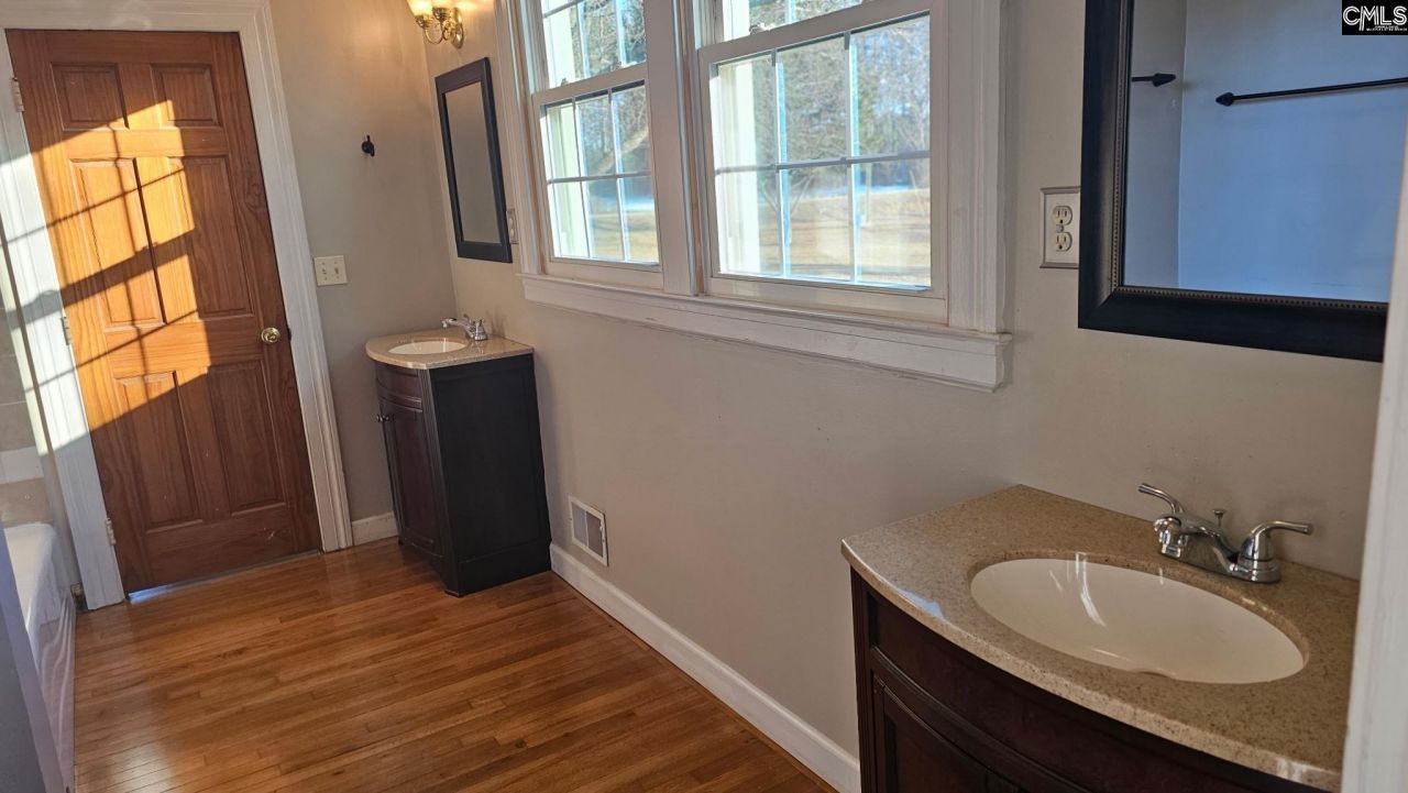 1580 Porter Road Photo 24