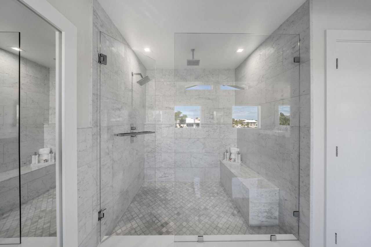 186 & 165 Bayview Drive, Islamorada, FL 33036 Photo