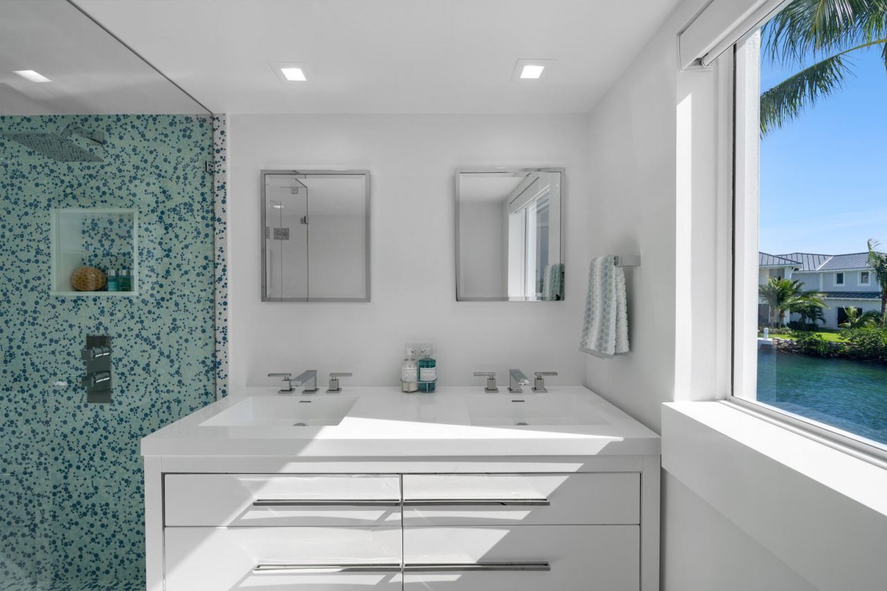 186 & 165 Bayview Drive, Islamorada, FL 33036 Photo