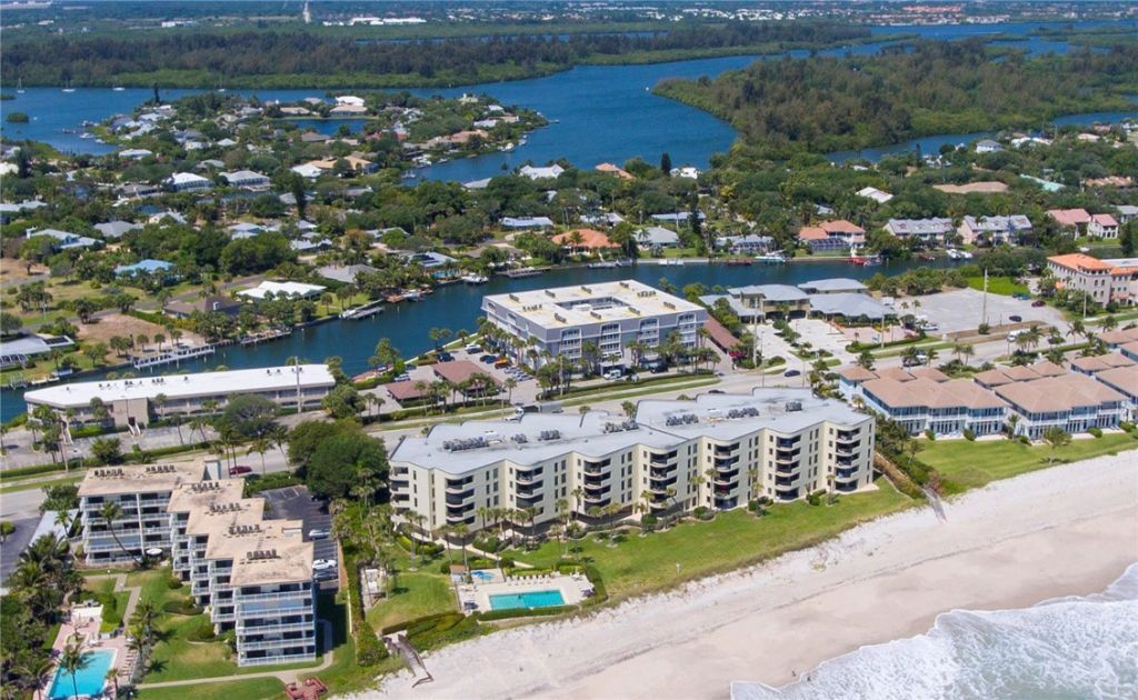 4601 Highway A1a, Unit 403, Vero Beach, FL 32963 Photo