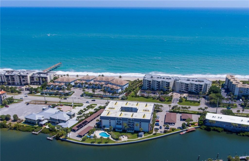 4601 Highway A1a, Unit 403, Vero Beach, FL 32963 Photo