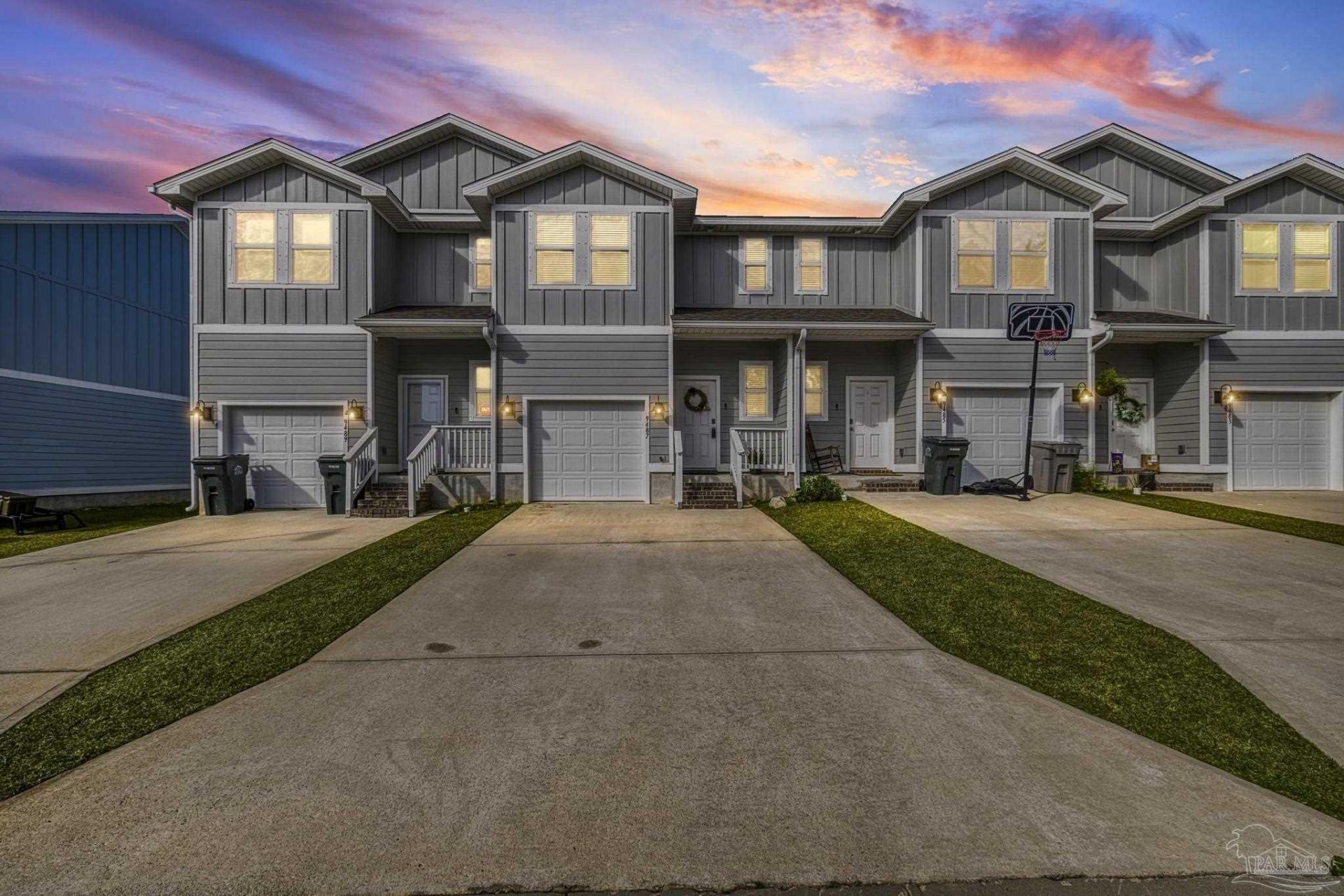 9487 Nature Creek Cir, Pensacola, FL 32526 Main Photo