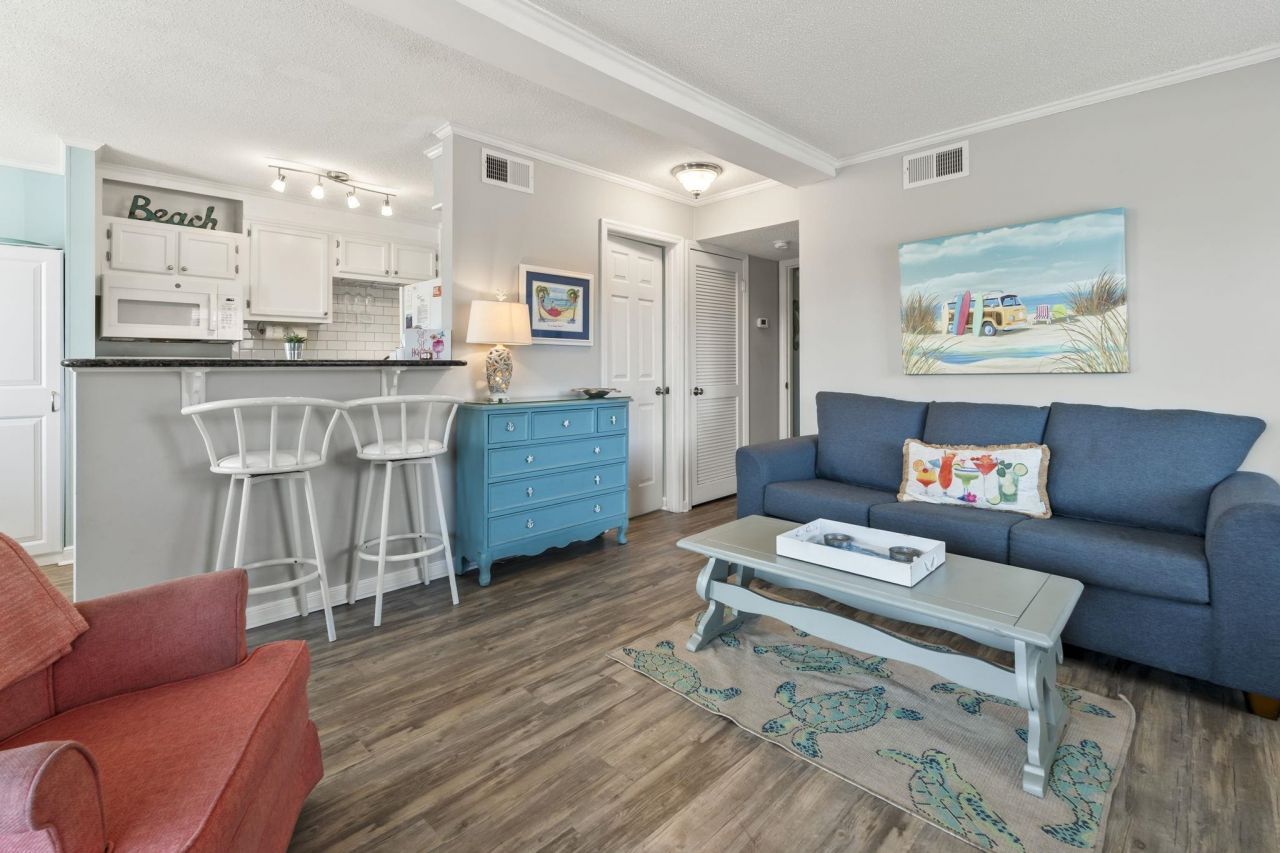 609 Hillside Dr. S Photo 14