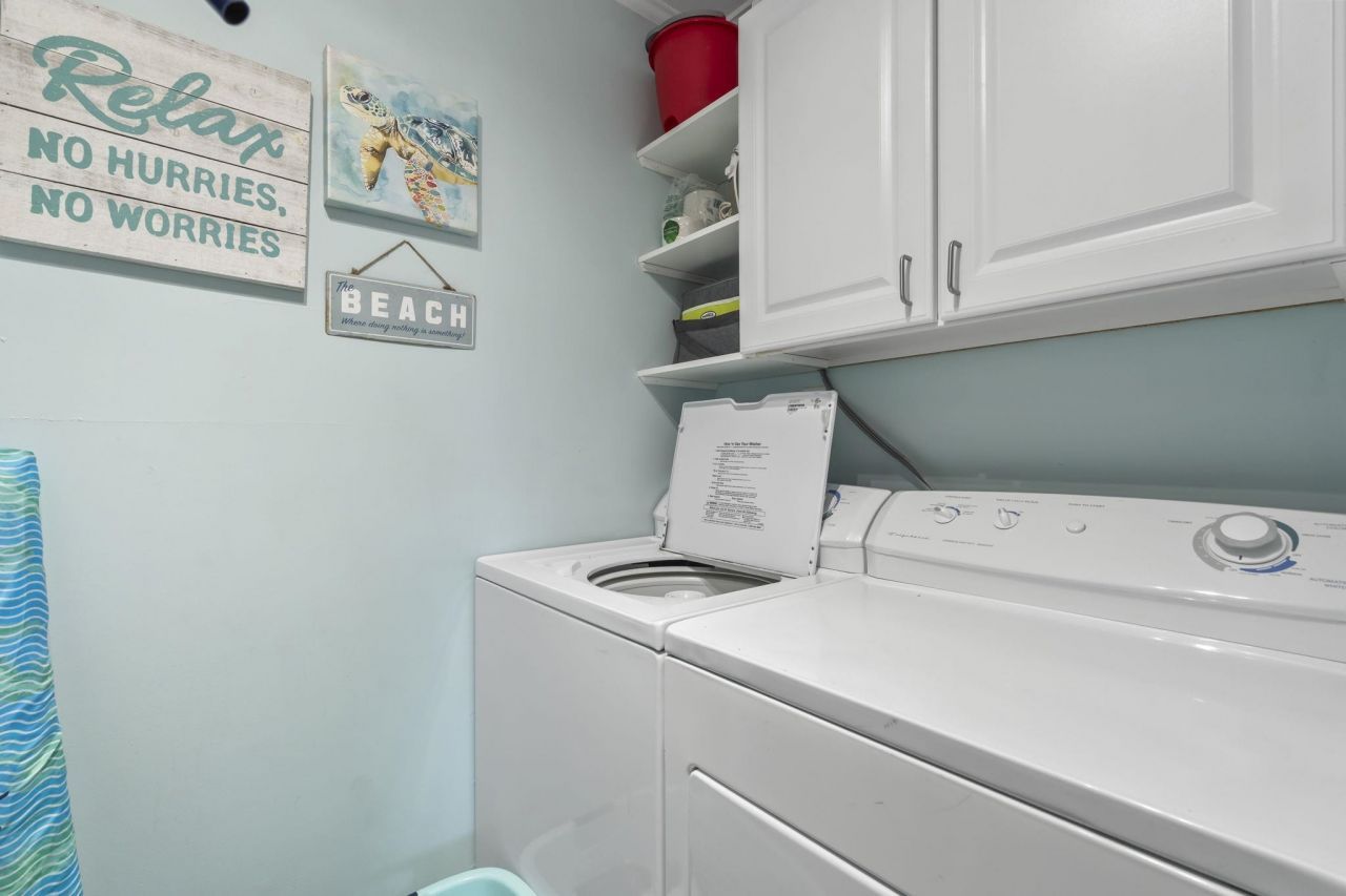 609 Hillside Dr. S Photo 24