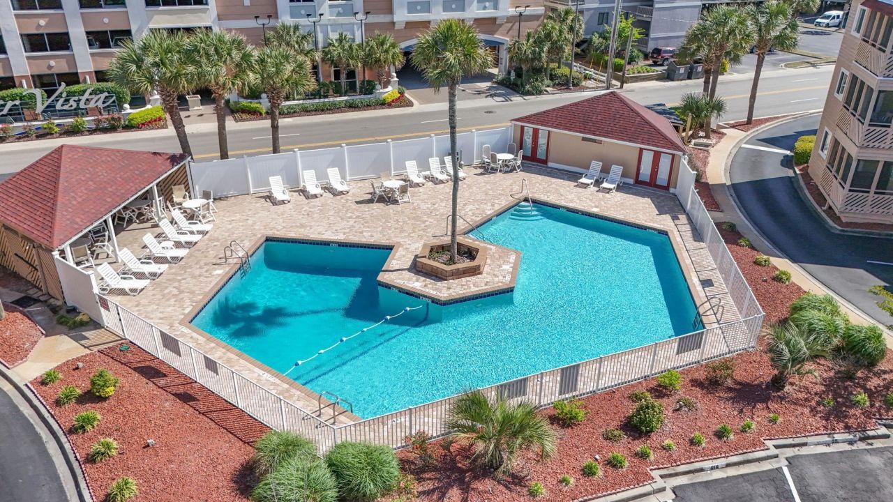 609 Hillside Dr. S Photo 31