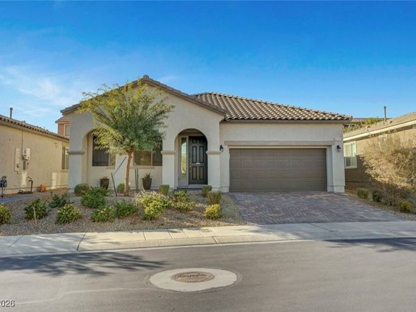 6117 Bugsy Street , North Las Vegas, NV 89081