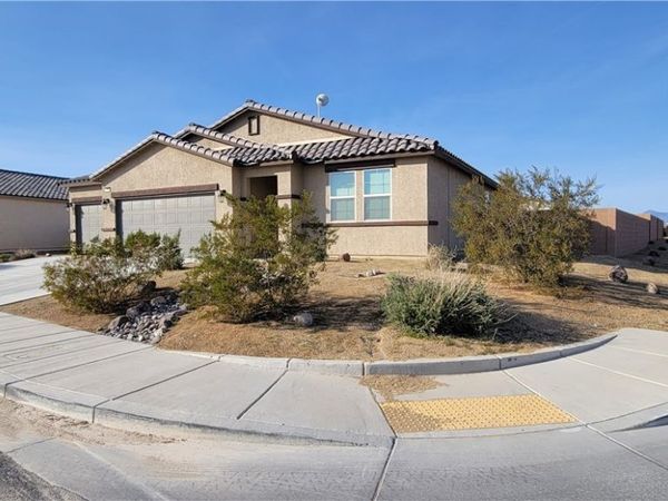 3730 E Wallowa Drive, Pahrump, NV 89061